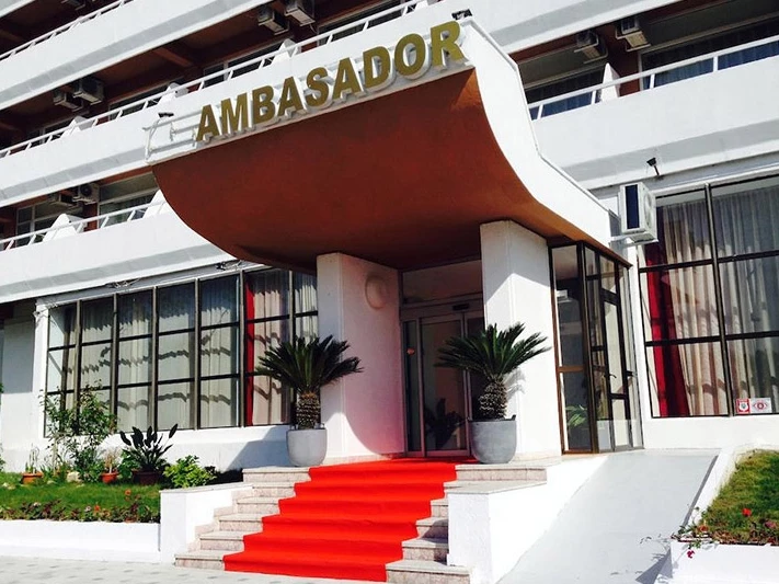 Hotel AMBASADOR