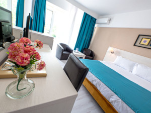 Hotel AMBASADOR