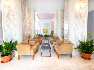Hotel AMBASADOR
