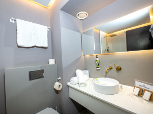 Hotel AMBASADOR