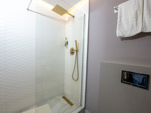 Hotel AMBASADOR