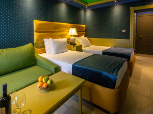 HOTEL CRAIOVA BY PHOENICIA BLUE VIEW
