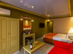 HOTEL CRAIOVA BY PHOENICIA BLUE VIEW