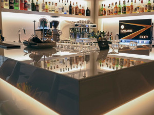 Hotel IAKI