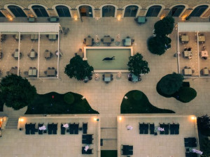 Hotel IAKI