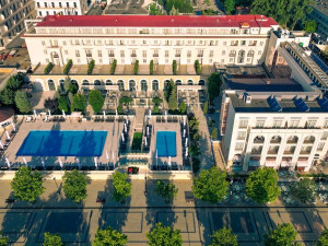 Hotel IAKI