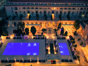Hotel IAKI