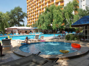 Hotel MAJESTIC - Mamaia