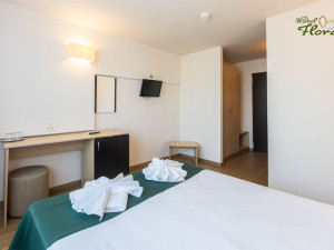 Hotel FLORA