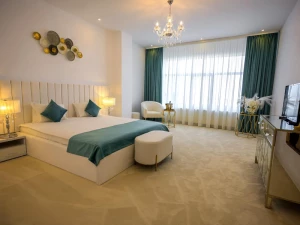 Hotel QUEEN VERA (fostul Palm Beach)