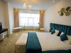 Hotel QUEEN VERA (fostul Palm Beach)