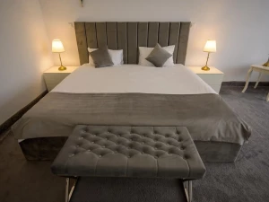 Hotel QUEEN VERA (fostul Palm Beach)