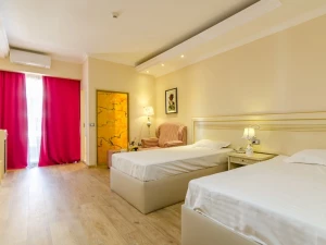 Hotel PHOENICIA LUXURY