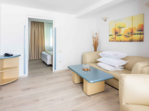 Hotel DANA RESORT