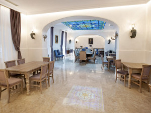 Hotel CARAIMAN