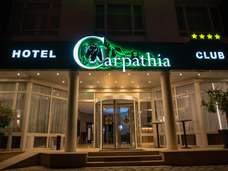Hotel CARPATHIA