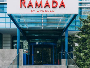Hotel RAMADA BY WYNDHAM
