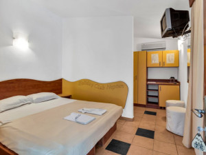Complex Casute HOLIDAY CLUB NEPTUN