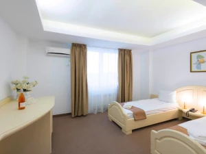 Hotel RANDY(fostul NEW ROYAL)