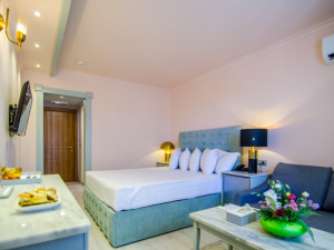 Complex PHOENICIA BLUE VIEW AMFITEATRU