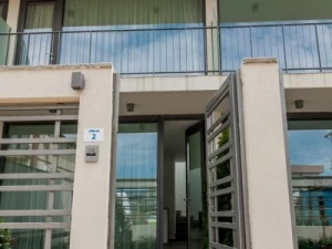 Apartamente A.I.F.E.N