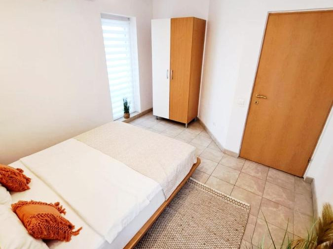 Apartament TABOO(fost GENOVA si VENETIA)