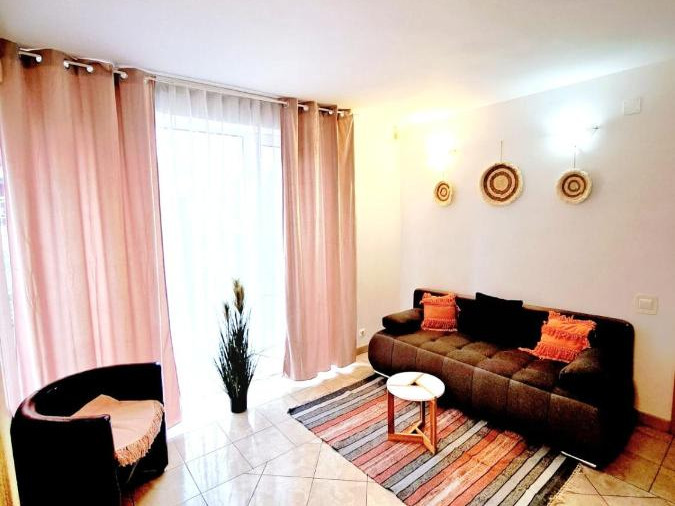 Apartament TABOO(fost GENOVA si VENETIA)