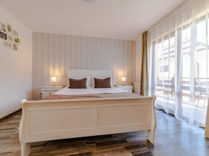 YAEL LUXURY