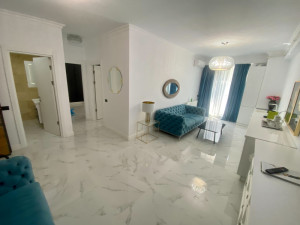 SOLID RESIDENCE