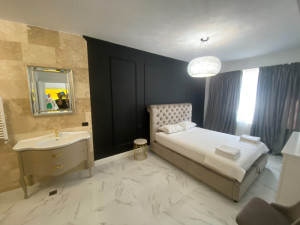 SOLID RESIDENCE