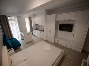 SOLID RESIDENCE