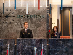 Hotel CRYSTAL