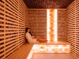 Hotel CRYSTAL