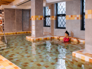 Hotel CRYSTAL