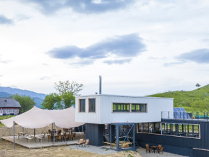 Bungalow URSA MICA GLAMPING RESORT
