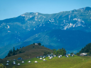 Bungalow URSA MICA GLAMPING RESORT