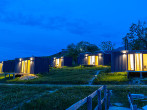 Bungalow URSA MICA GLAMPING RESORT