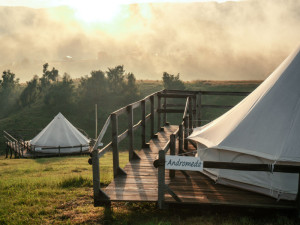 Bungalow URSA MICA GLAMPING RESORT