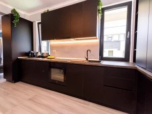 AQUARIUM RESIDENCE PENTHOUSE 5