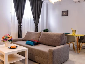 AQUARIUM RESIDENCE ECONOMY 6