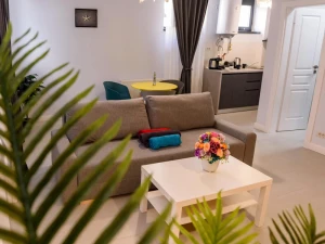 AQUARIUM RESIDENCE ECONOMY 6