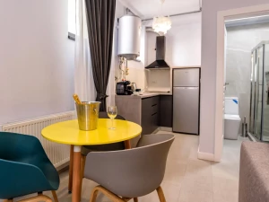 AQUARIUM RESIDENCE ECONOMY 6