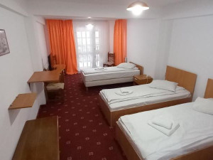 Hostel MOUNTAIN BREEZE