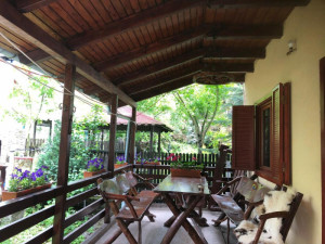 Pensiunea  FAMILY HOUSE