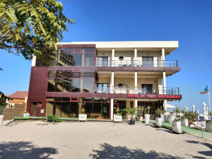 Hotel BY TONY