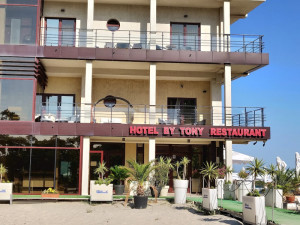 Hotel BY TONY - Mamaia