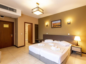 Hotel BY TONY