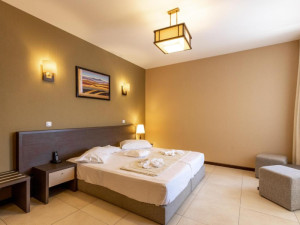 Hotel BY TONY