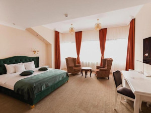 Hotel 4 CARDINAL BOUTIQUE