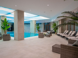 Hotel CASCADA WELLNESS AND SPA